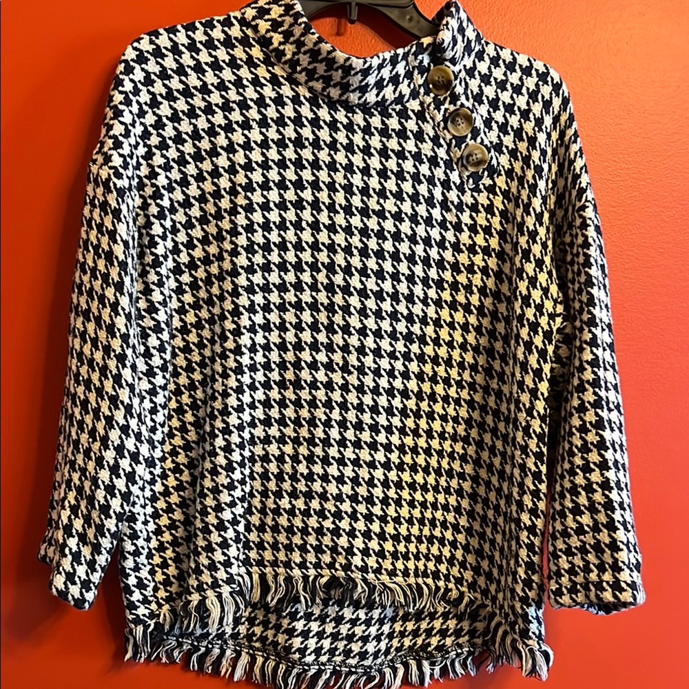 Zara Black and White Houndstooth blusa SARA M